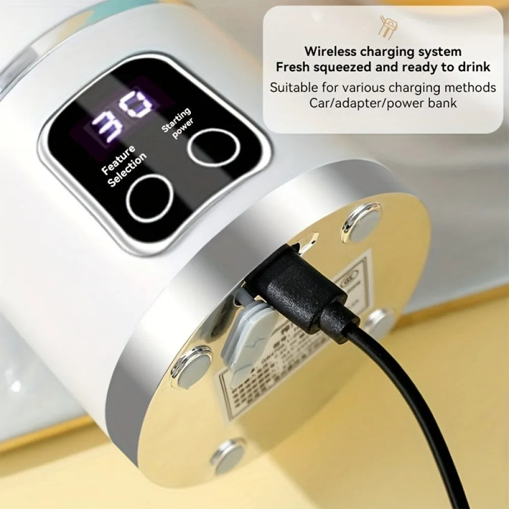 Mixer portátil USB com display digital 12 lâminas em fundo branco