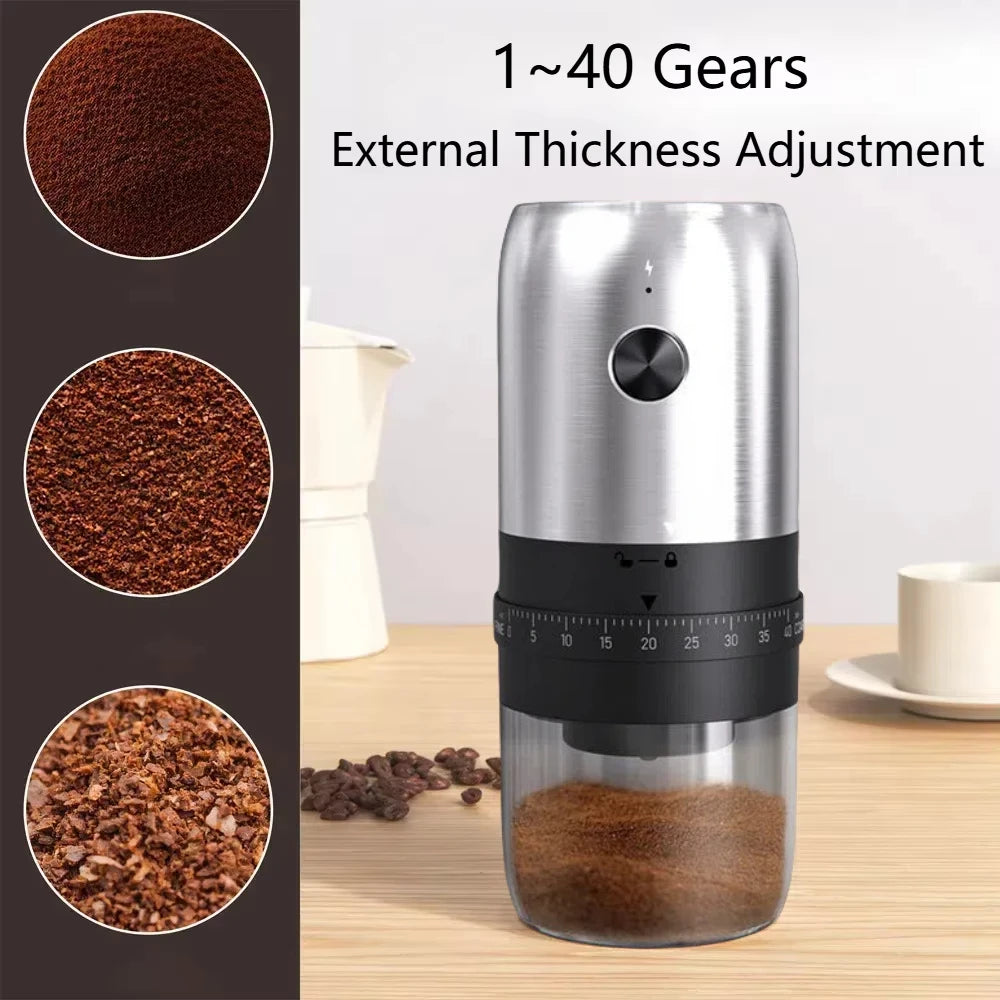 Moedor de café elétrico portátil USB com ajuste de moagem em fundo branco