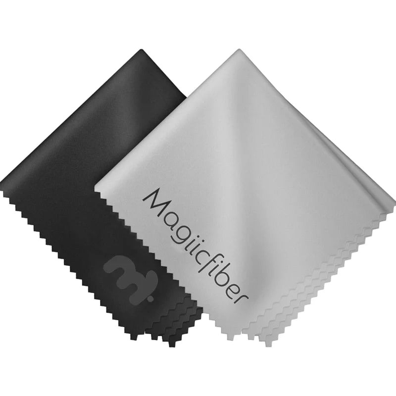 Kit de panos microfibra japonês ultra absorventes em fundo branco