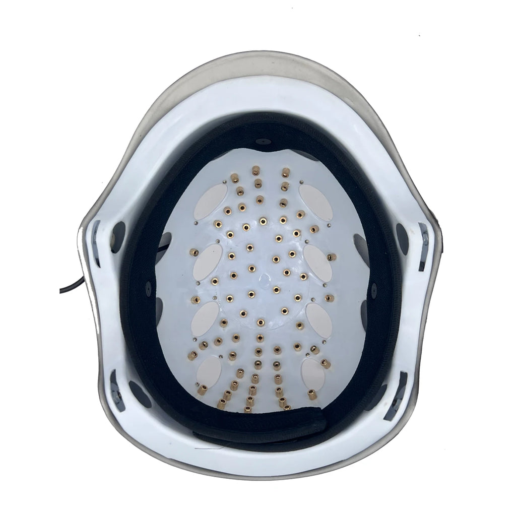 Capacete laser LED fototerapia para crescimento capilar em fundo branco