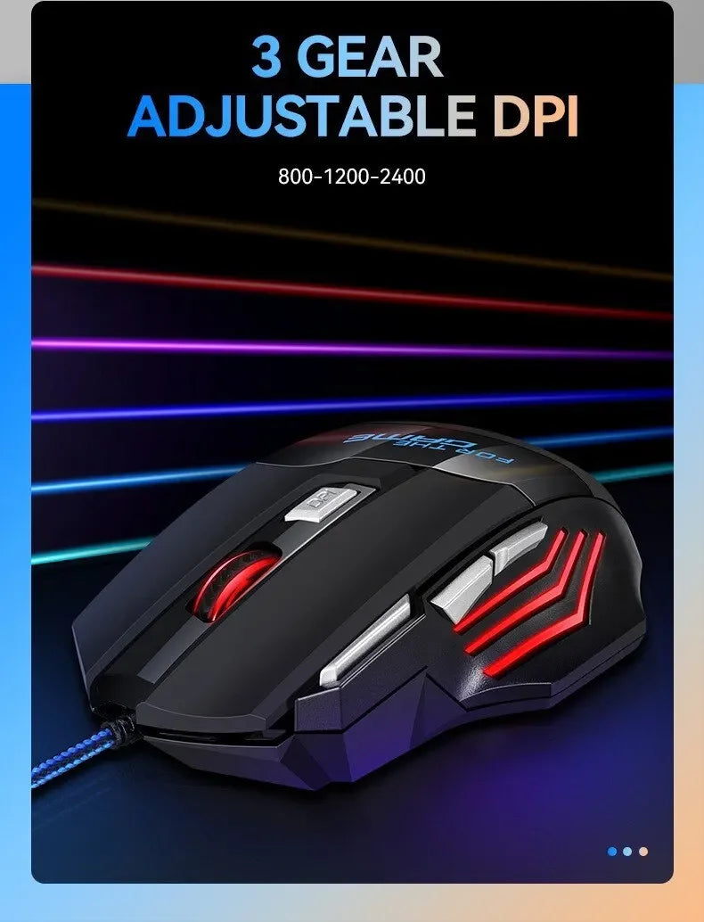 Mouse gamer USB com LED RGB ergonômico em fundo branco