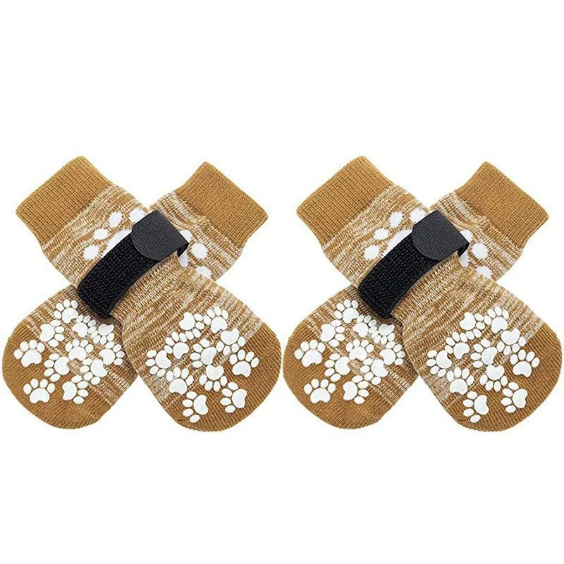 Meias antiderrapantes para cães kit 4 unidades em fundo branco