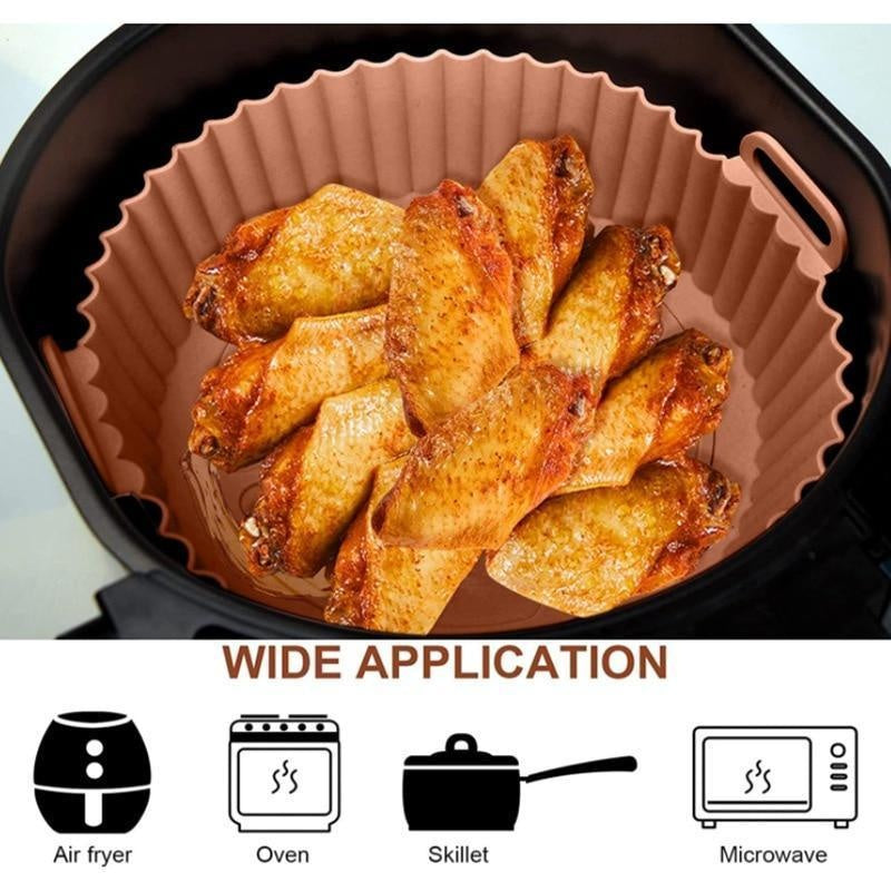Forma de silicone para air fryer reutilizável antiaderente em fundo branco