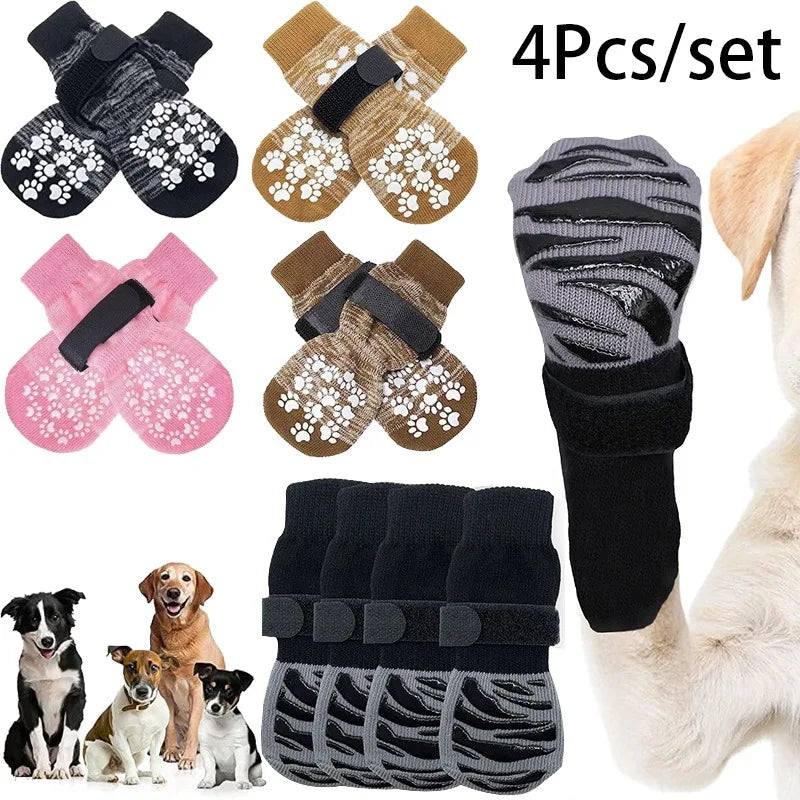 Meias antiderrapantes para cães kit 4 unidades em fundo branco
