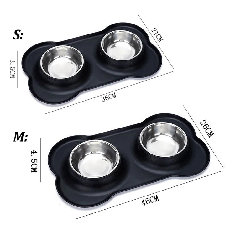 Comedouro silicone duplo com tigelas aço inox removíveis em fundo branco