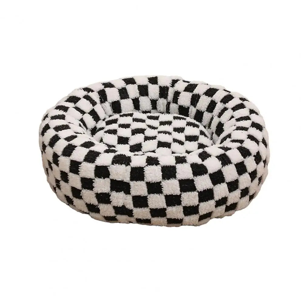 Cama calmante anti ansiedade para pet em pelúcia redonda formato donut em fundo branco