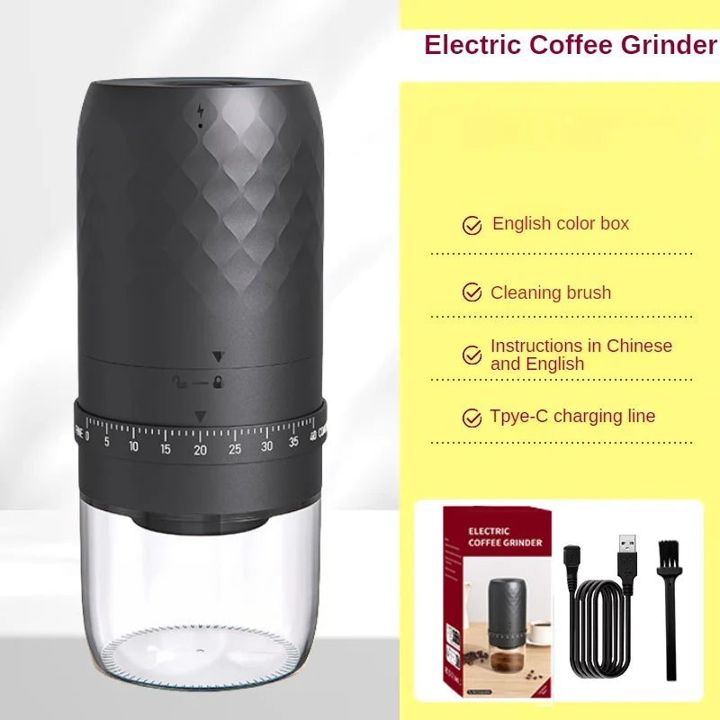 Moedor de café elétrico portátil USB com ajuste de moagem em fundo branco