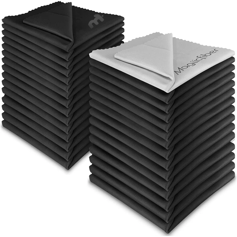 Kit de panos microfibra japonês ultra absorventes em fundo branco