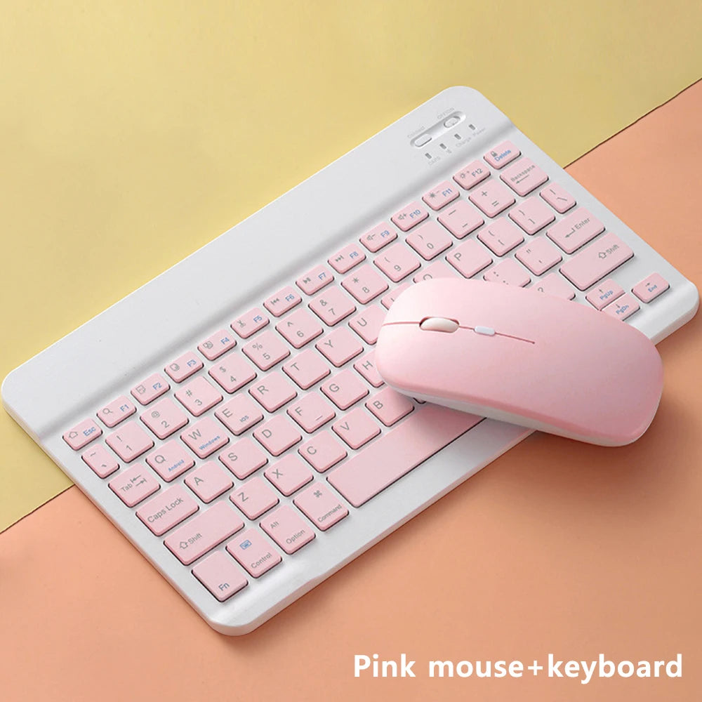Teclado bluetooth ultra slim portátil em fundo branco
