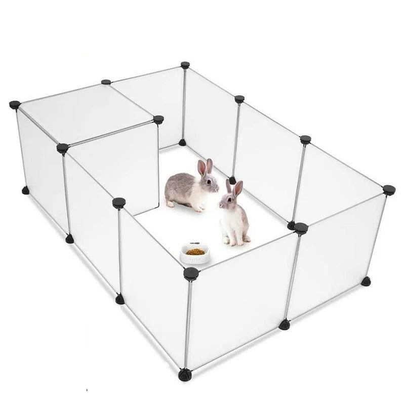 Cerca dobrável DIY modular para pet em fundo branco