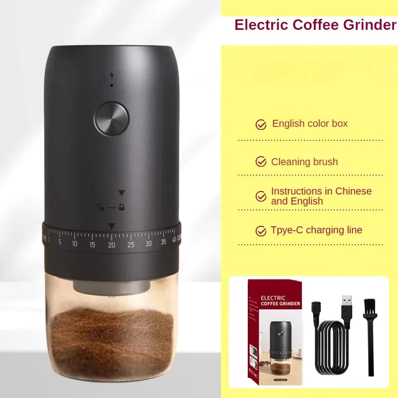 Moedor de café elétrico portátil USB com ajuste de moagem em fundo branco