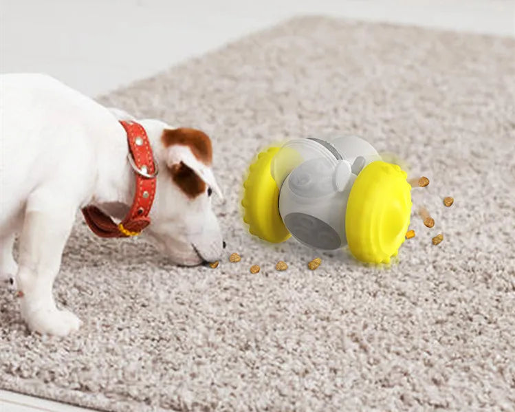 Dispenser de petiscos interativo puzzle para cão em fundo branco