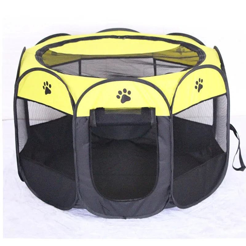 Casinha tenda dobrável para cães e gatos portátil respirável em fundo branco