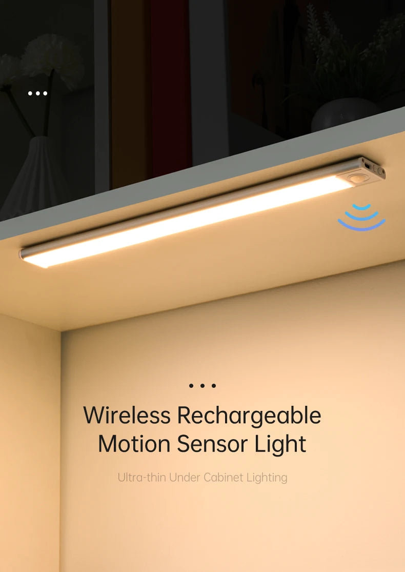 Luz noturna LED com sensor de movimento em fundo branco