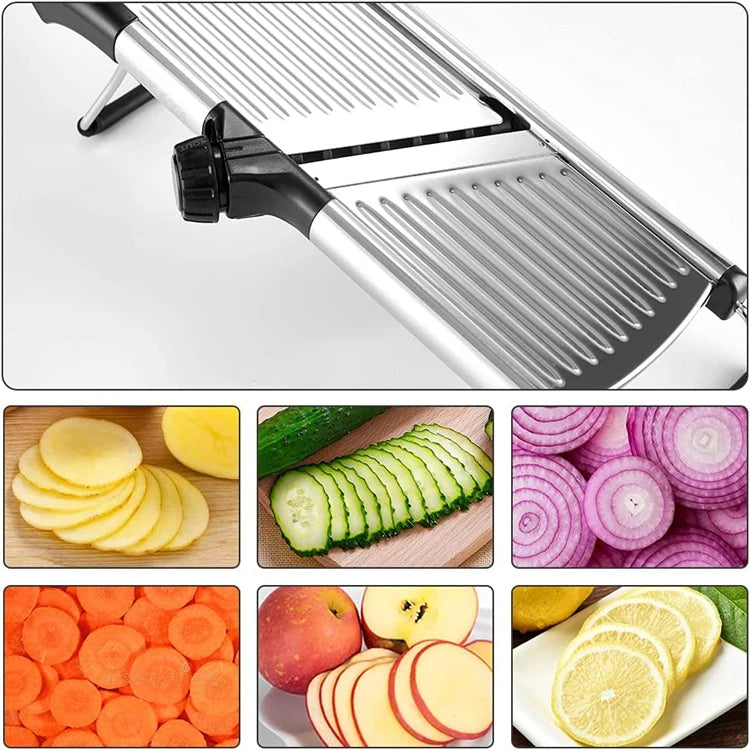 Mandoline fatiador profissional em aço inox ajustável em fundo branco