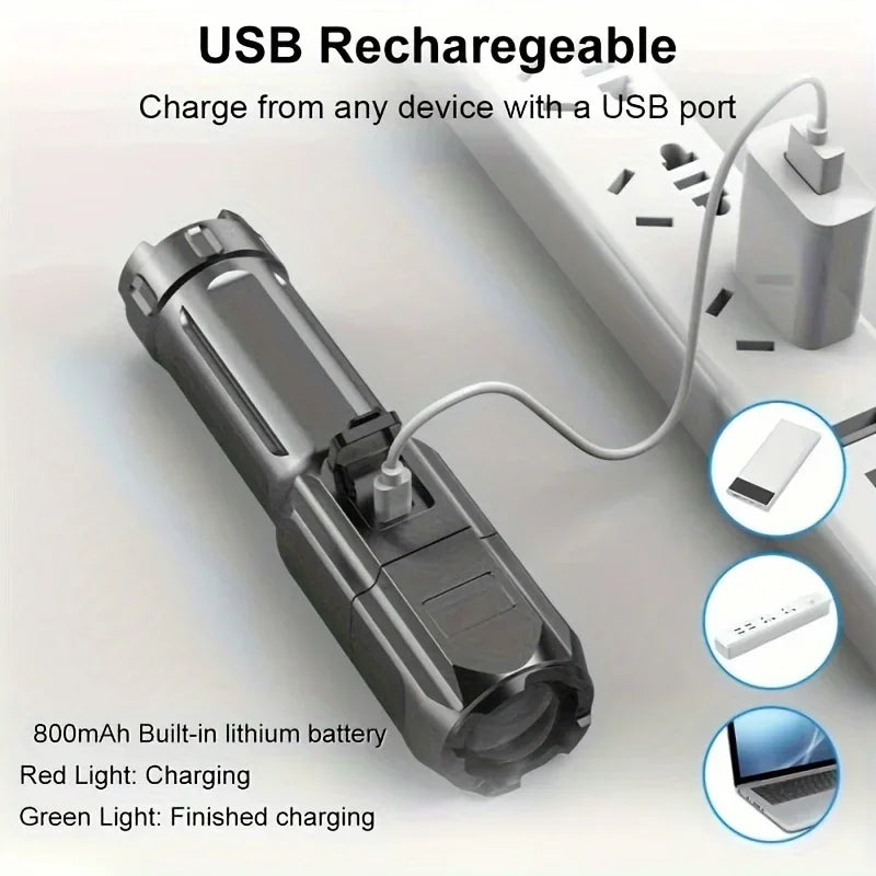 Lanterna LED tática recarregável USB à prova d'água em fundo branco