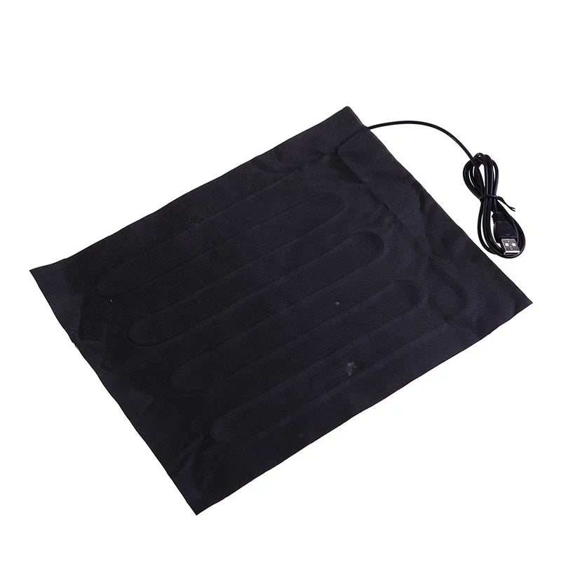 Tapete aquecido USB para pet inverno quente em fundo branco