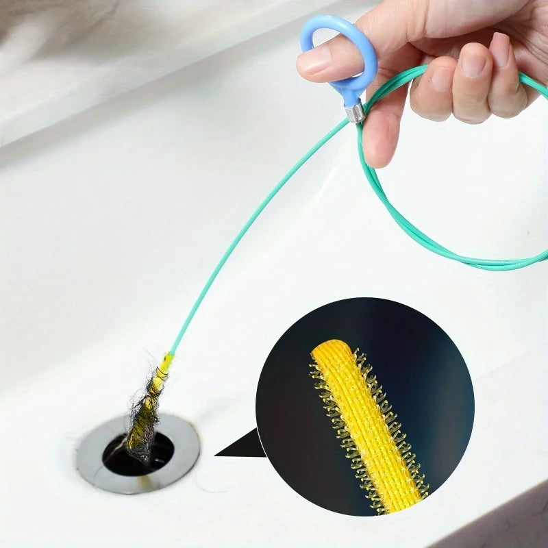 Cobra flexível metálica para desentupir ralo em fundo branco