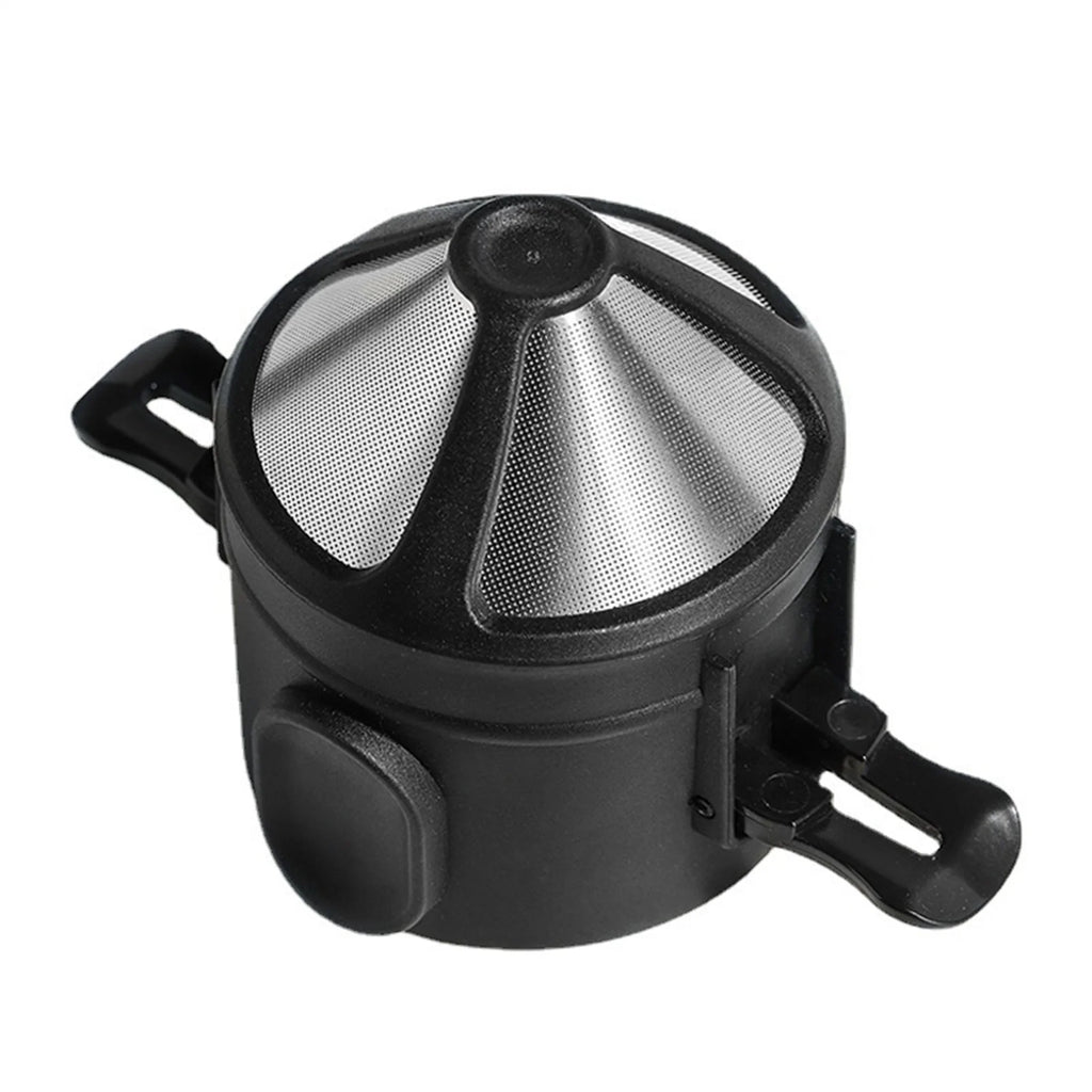 Cafeteira coador portátil inox com caneca térmica em fundo branco